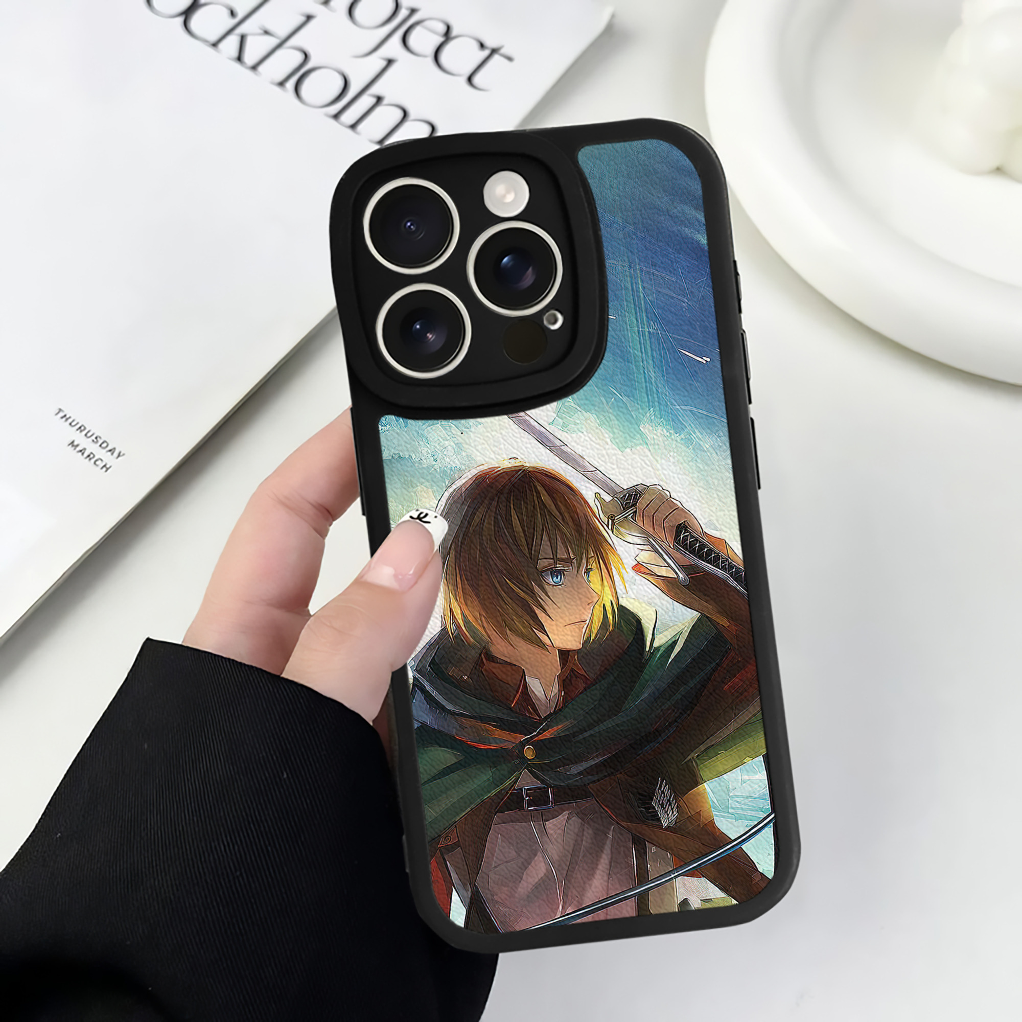 （画像用） 進撃の巨人 Attack on Titan 【iPhone 16シリーズ対応】シリコンスマホケース（レザー調） 材質：シリコン